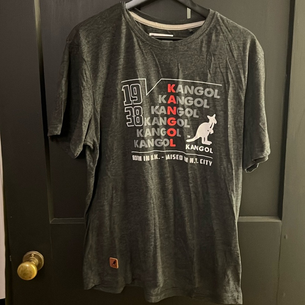 Kangol sz XL kangaroo tshirt.